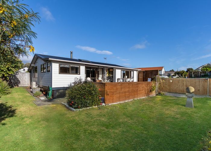  at 9 Tudor Court, Paraparaumu Beach, Paraparaumu