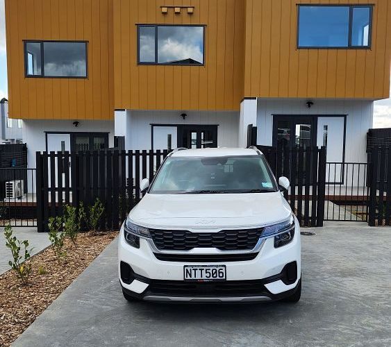  at 20 Tahere Road, Totara Park, Manukau City, Auckland