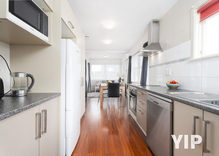  at 7B Jay Street, Paparangi, Wellington