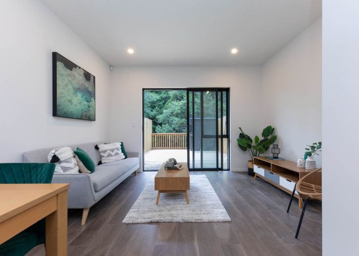  at 1/102 Rosier Road, Glen Eden, Waitakere City, Auckland