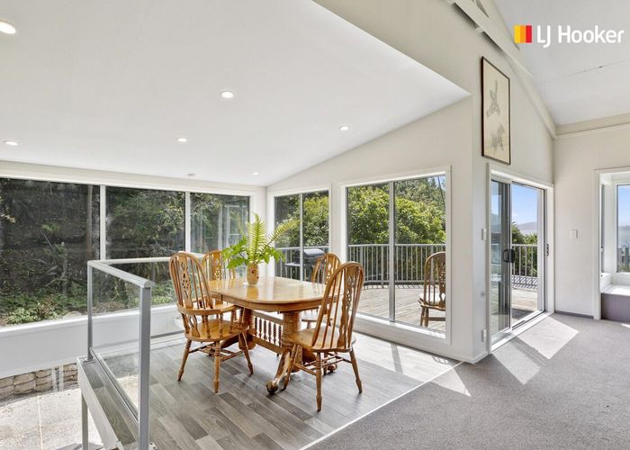  at 16 Slant Street, Careys Bay, Dunedin