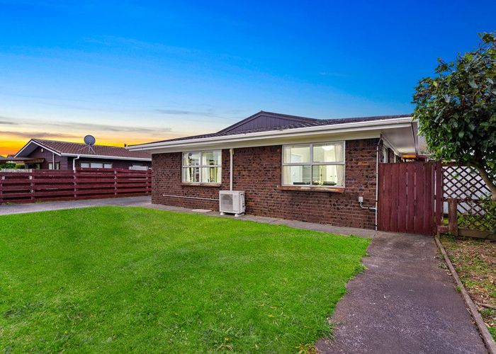  at 1/124 Carruth Road, Papatoetoe, Auckland