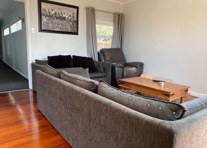  at 115 Glengarry Road, Glen Eden, Auckland