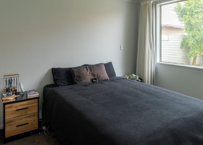  at 18 Lowe Street, Avenal, Invercargill
