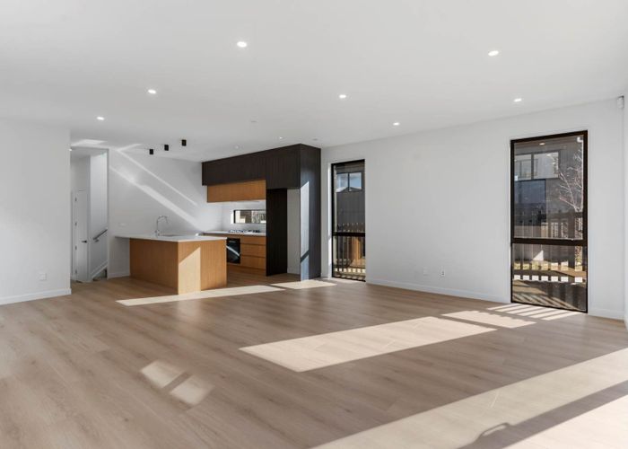  at 25 Pohewa Road, Silverdale, Rodney, Auckland