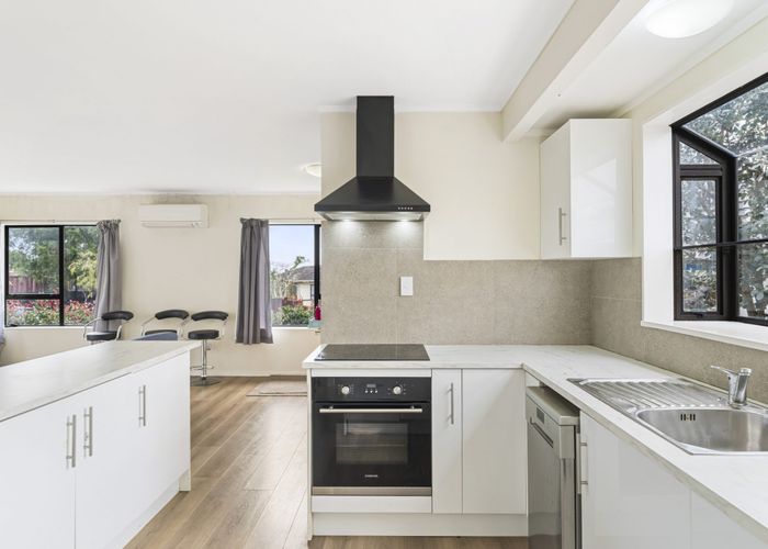  at 61 Charntay Avenue, Clover Park, Manukau City, Auckland