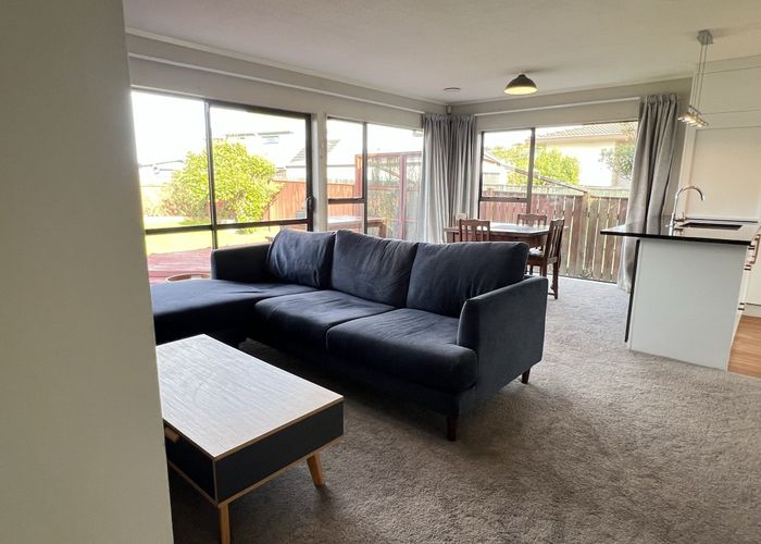  at Jasmine Grove, Maungaraki, Lower Hutt, Wellington