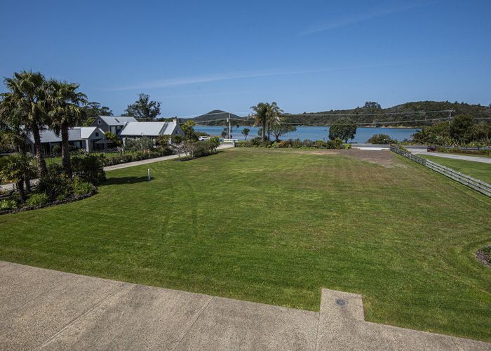 For sale 42 Tongatu Road, Ngunguru, Whangarei, Northland homes.co.nz