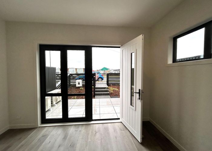  at 32 Long George Dr, Flat Bush, Manukau City, Auckland