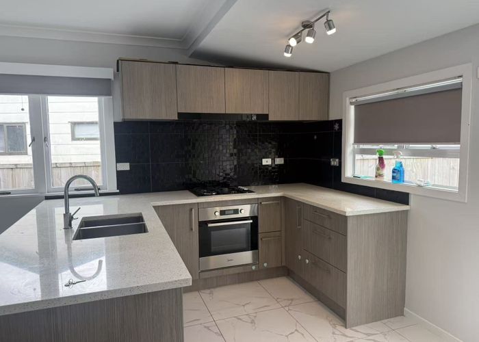  at 147 Bruce McLaren Road, Henderson, Waitakere City, Auckland