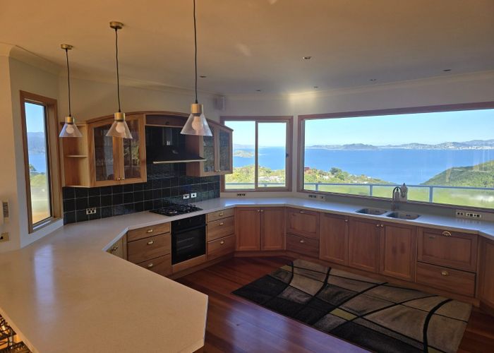  at 4 Green Park Lane, Korokoro, Lower Hutt, Wellington