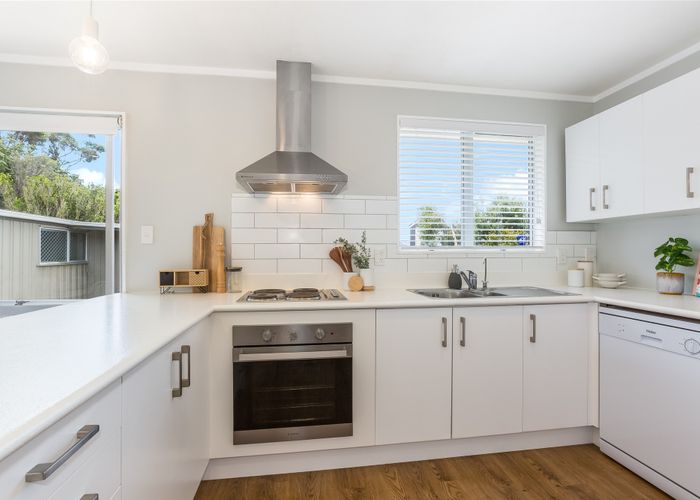  at 41 Cleat Street, Whitby, Porirua