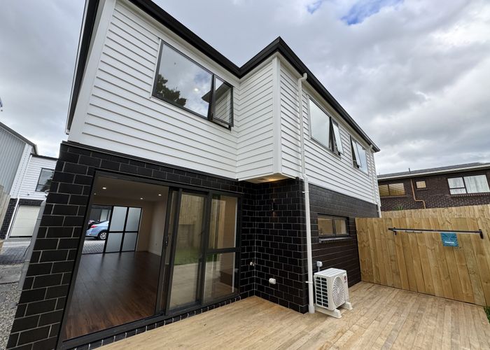  at 1D Westall Road, New Lynn, Waitakere City, Auckland