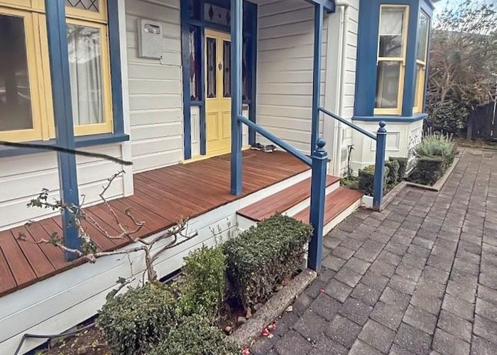  at 28  Bay Street, Petone, Lower Hutt, Wellington