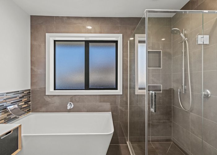  at 72 Breezes Road, Avondale, Christchurch City, Canterbury