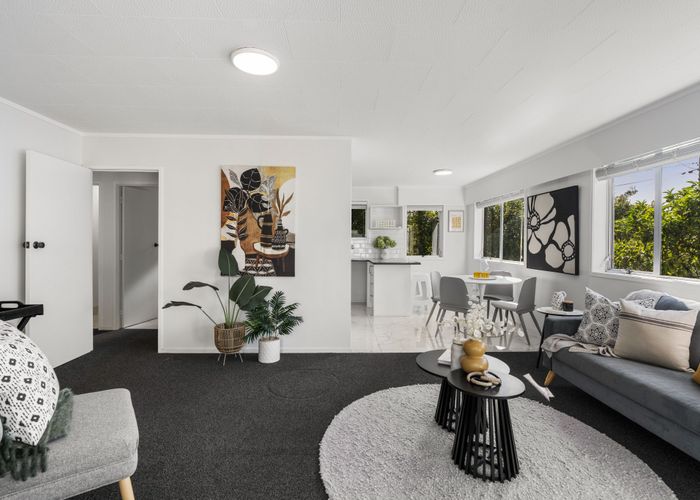  at 1/28 Roberts Road, Te Atatu South, Auckland