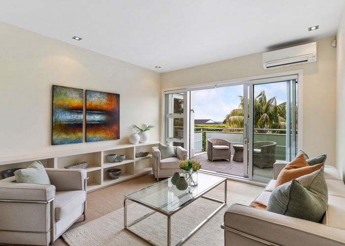  at 5/258 Hurstmere Road, Takapuna, North Shore City, Auckland