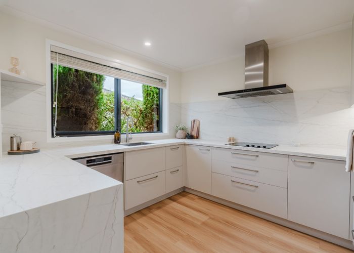  at 14 St Johns Avenue, Hamilton East, Hamilton, Waikato