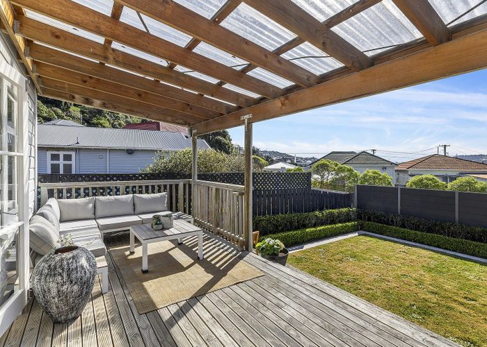  at 3 Endeavour Street, Lyall Bay, Wellington, Wellington
