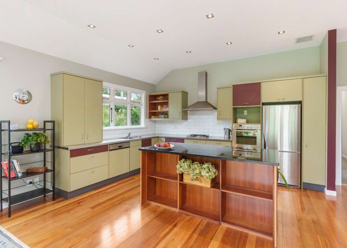 at 15 Ford Road, Opawa, Christchurch
