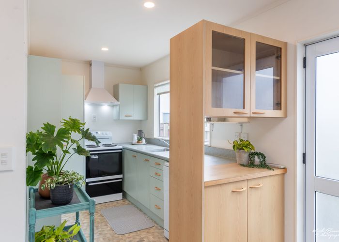  at 2/61 Main Road, Titahi Bay, Porirua