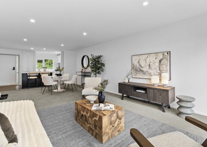  at 8C Arotau Place, Grafton, Auckland