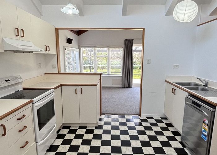  at 1/145 Te Mata Mangateretere Road, Havelock North, Havelock North