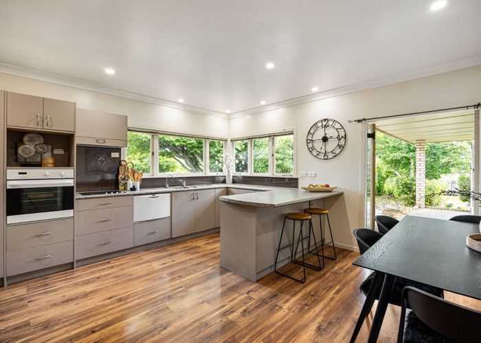  at 946 River Road, Queenwood, Hamilton