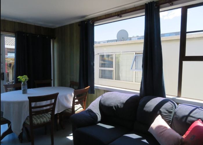  at 35 Bay Street, Petone, Lower Hutt, Wellington