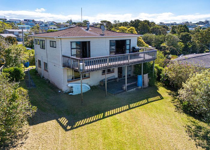 Recently sold 26 Deerness Crescent, Algies Bay, Warkworth homes.co.nz