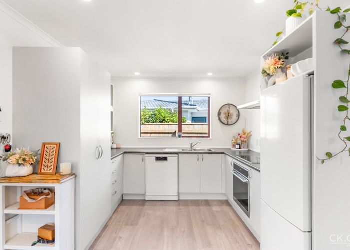  at 19 Phar Lap Grove, Trentham, Upper Hutt
