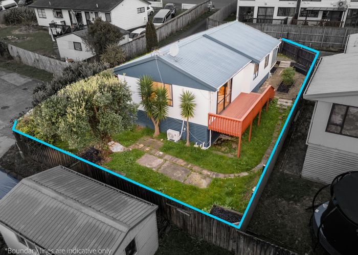  at 1/9 Kimdale Place, Totara Heights, Auckland