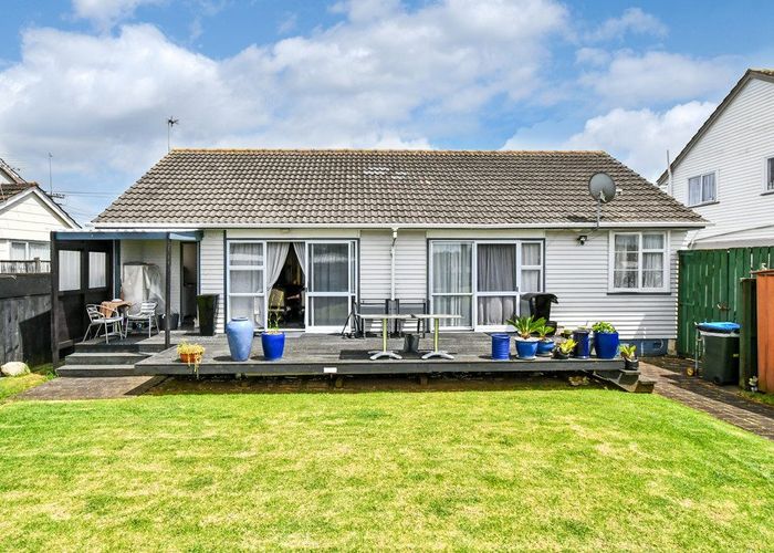  at 26 Armein Road, Panmure, Auckland City, Auckland