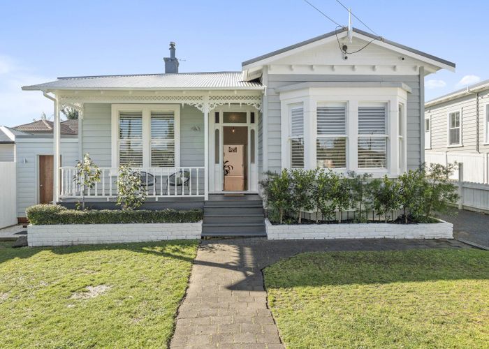  at 1/21 Foch Avenue, Three Kings, Auckland City, Auckland