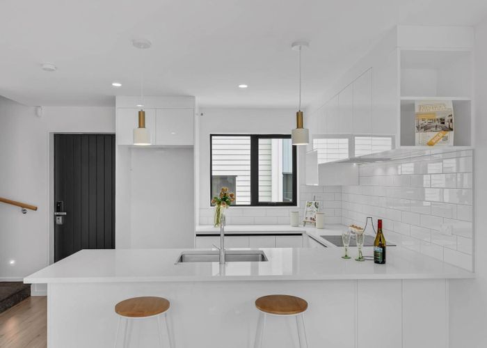  at 6/6 Pah Road, Papatoetoe, Manukau City, Auckland