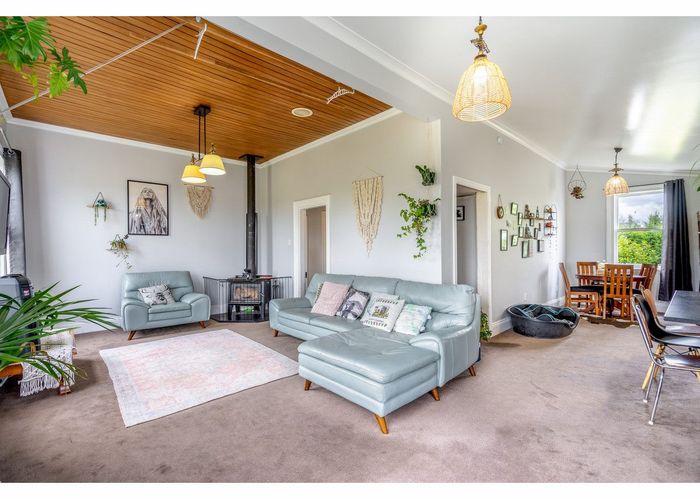  at 10 Whitelaw Road, Waianiwa, Invercargill