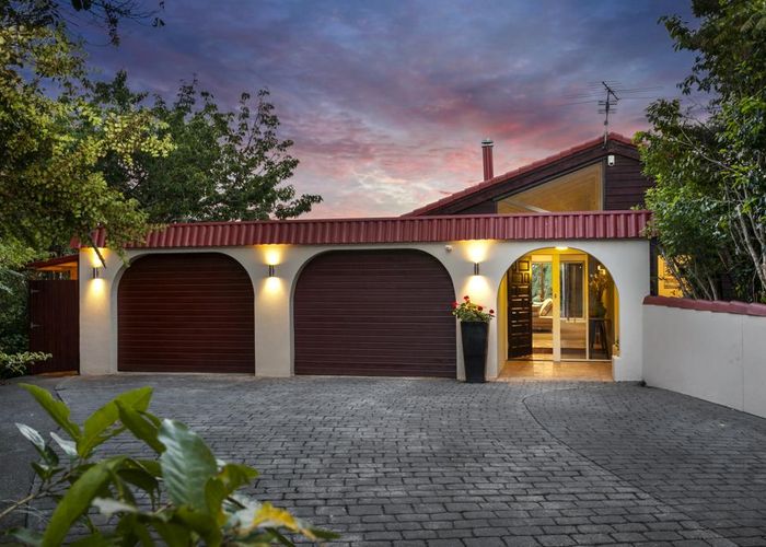  at 24 Atarua Gardens, Waiatarua, Auckland