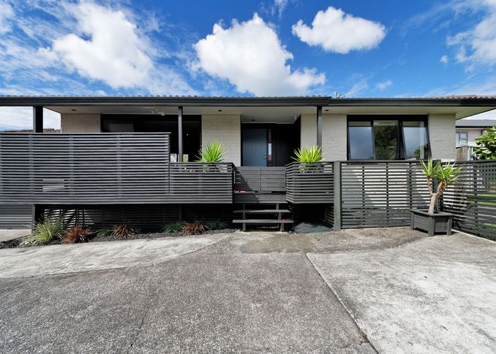  at 2/519 Richardson Road, Mount Roskill, Auckland