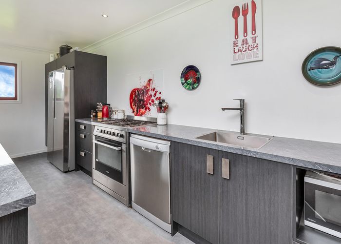  at 400A Owhiwa Road, Onerahi