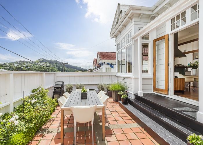  at 41 Rimu Road, Kelburn, Wellington
