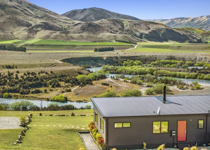  at 98 Riverview Road, Queensberry, Wanaka, Otago
