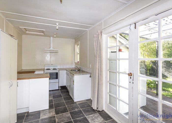  at 14 Karamu Street, Riccarton, Christchurch City, Canterbury