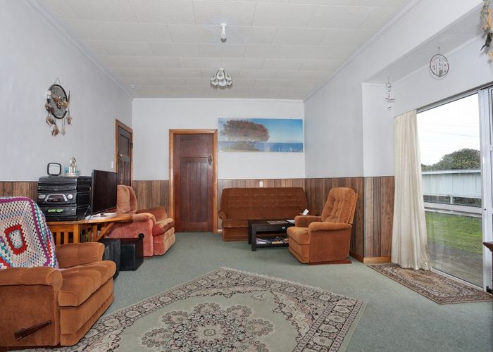  at 7 Ngahina Street, Marton