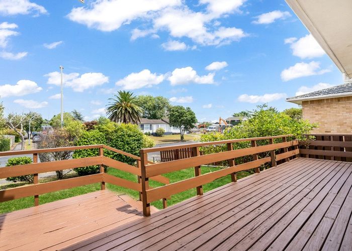  at 70 Walworth Avenue, Pakuranga Heights, Manukau City, Auckland