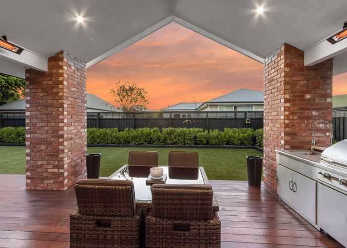 For sale 45 Bryndwr Road, Fendalton, Christchurch City, Canterbury