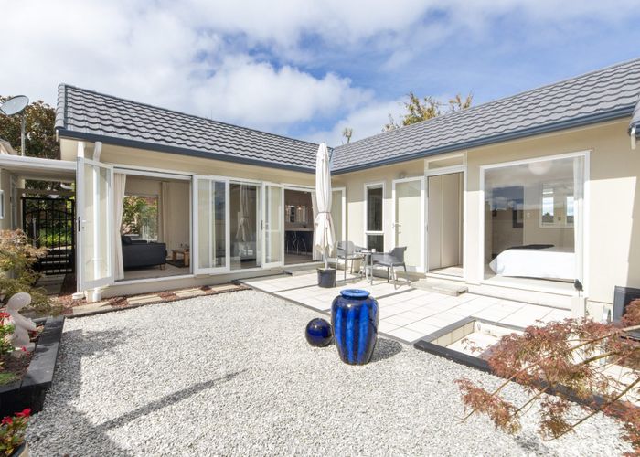  at 76A Kinross Street, Blockhouse Bay, Auckland