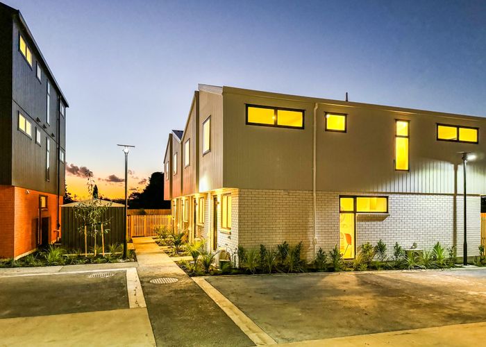 at 1/46 Normandy Place, Henderson, Waitakere City, Auckland