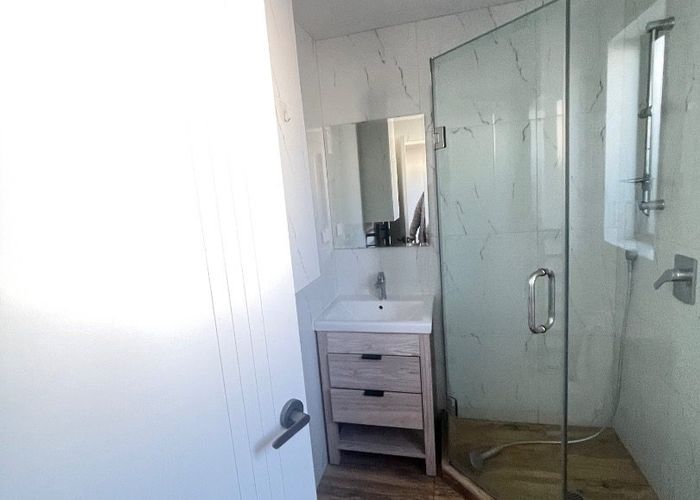  at 89A Rosedale Road, Pinehill, North Shore City, Auckland