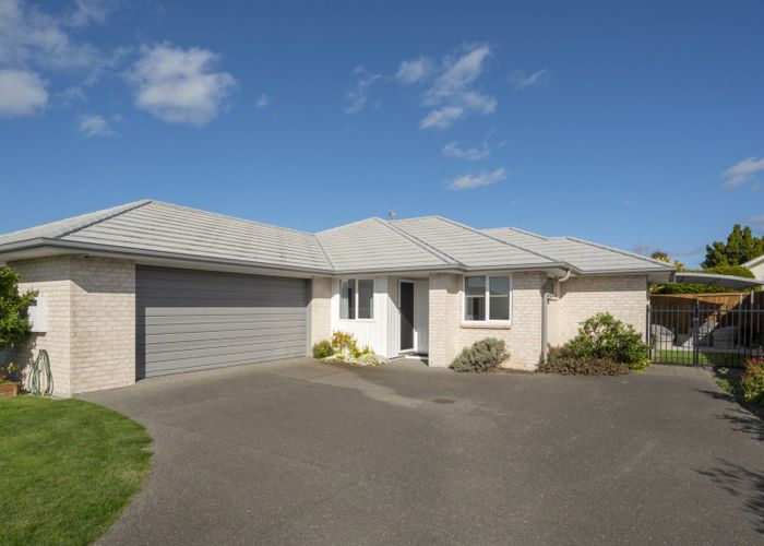  at 8 Coad Lane, Pyes Pa, Tauranga, Bay Of Plenty
