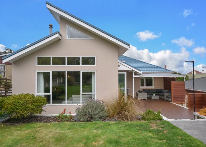  at 9 Oakland Street, Andersons Bay, Dunedin